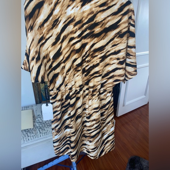 NWT Leith Tan Dale Tigress Mini Dress Animal Print - Picture 8 of 9